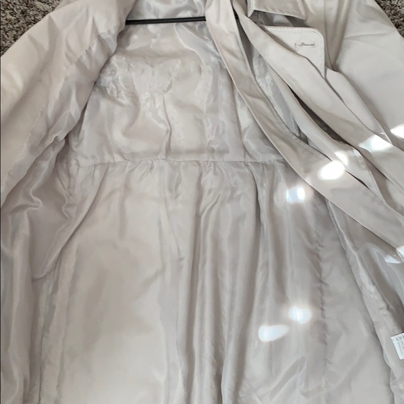 Trench - Picture 3 of 6